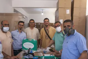 Groupe avec kit respiratoire oxygène médical.